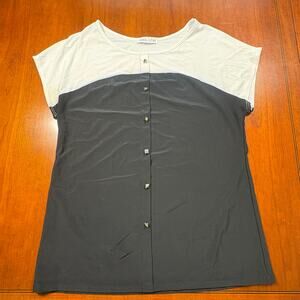 Carol Rose Black and White Top Size Medium